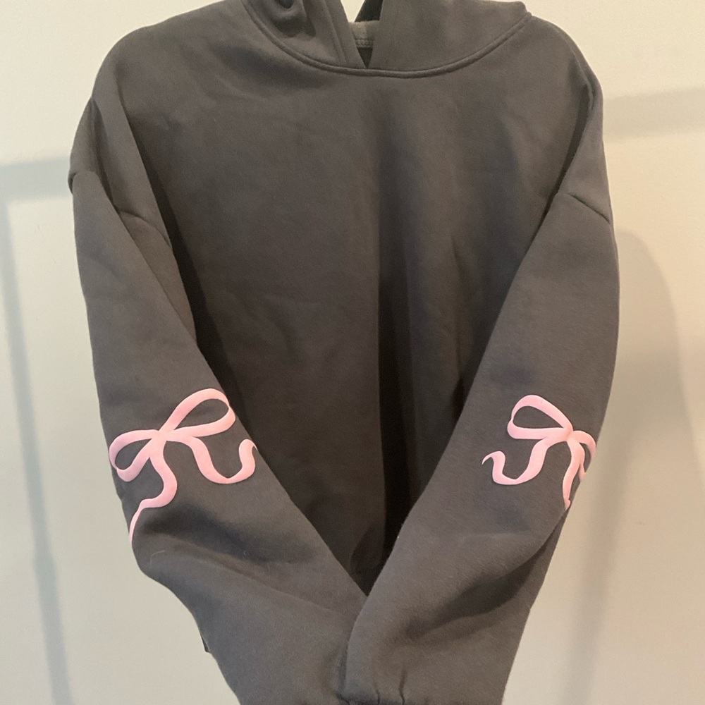 EDIKTED Bow Grey Women’s Hoodie in size Small